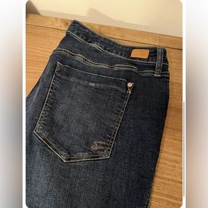 Seven Jean Bombshell High Rise Bootcut Dark Wash Jeans • Size 20w / 31.5” Inseam